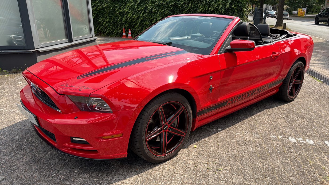Ford Mustang Basis Navi,LM-Felgen,PDC hinten,Rückfahr