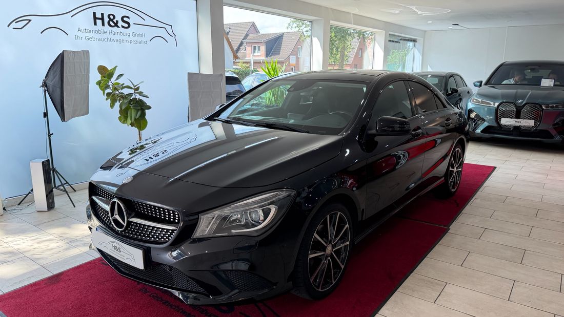 Mercedes-Benz CLA 220 CDI d AMG LINE
