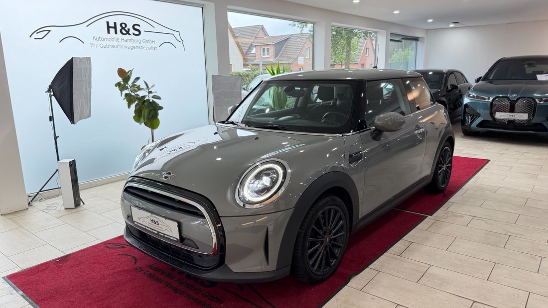 MINI One Mini Essential Trim