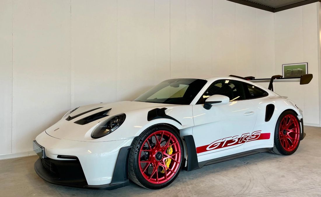 Porsche 911 GT3 RS · 992
