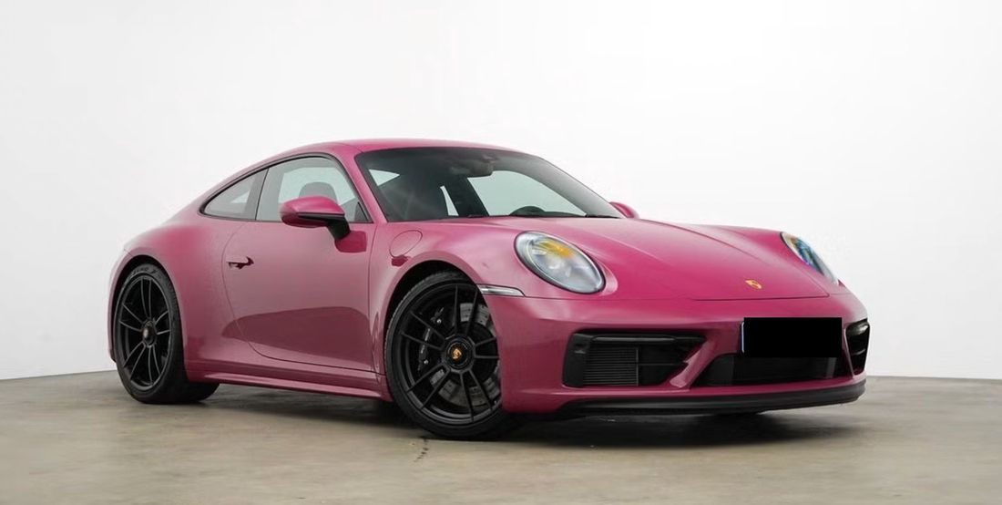 Porsche 911 Carrera 4 GTS · 992