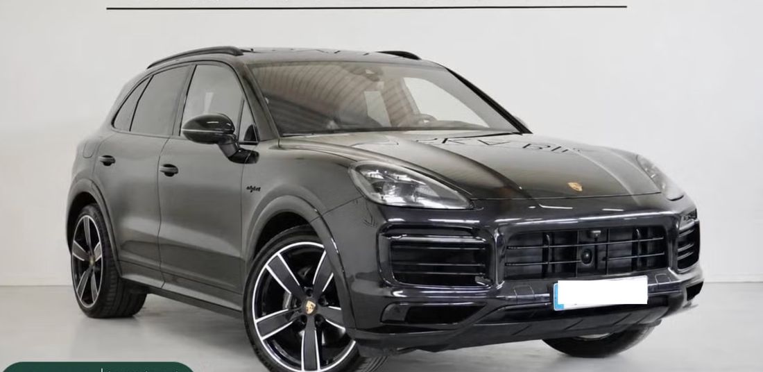 Porsche Cayenne E-Hybrid*Panorama*AHK
