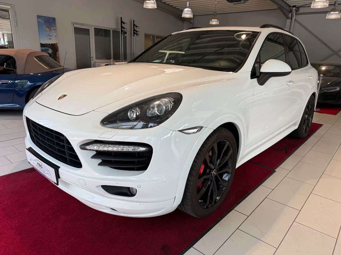 Porsche Cayenne Turbo*Panorama*Navi