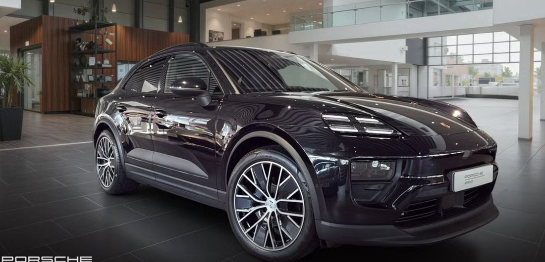 Porsche Macan Electric 4