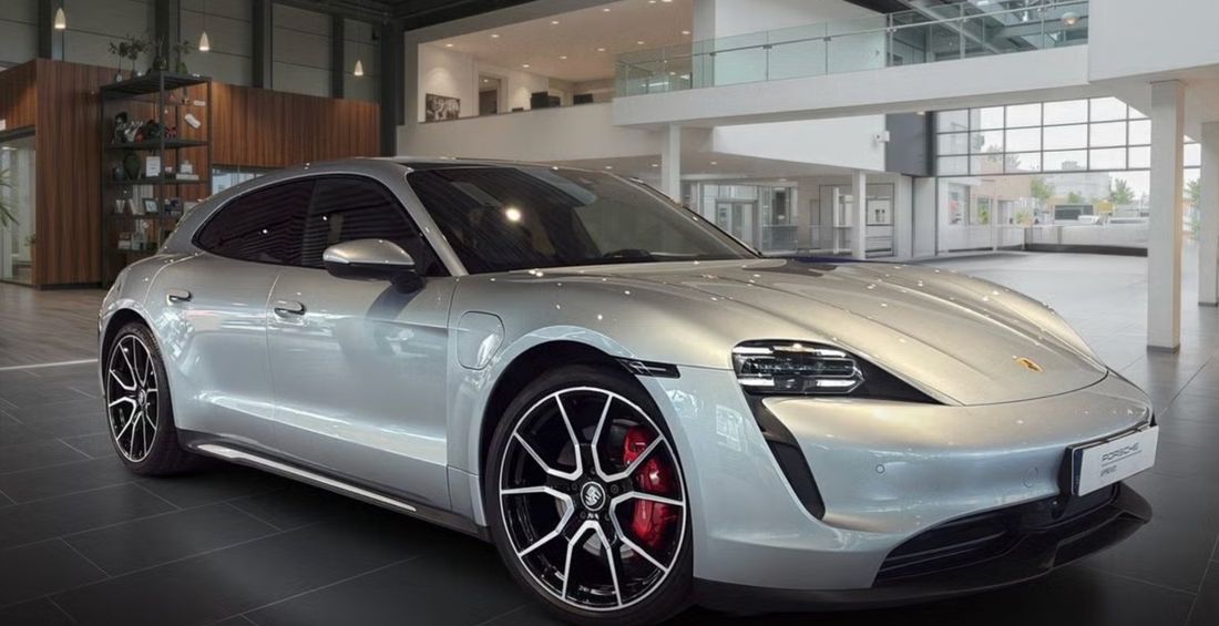 Porsche Taycan Sport Turismo
