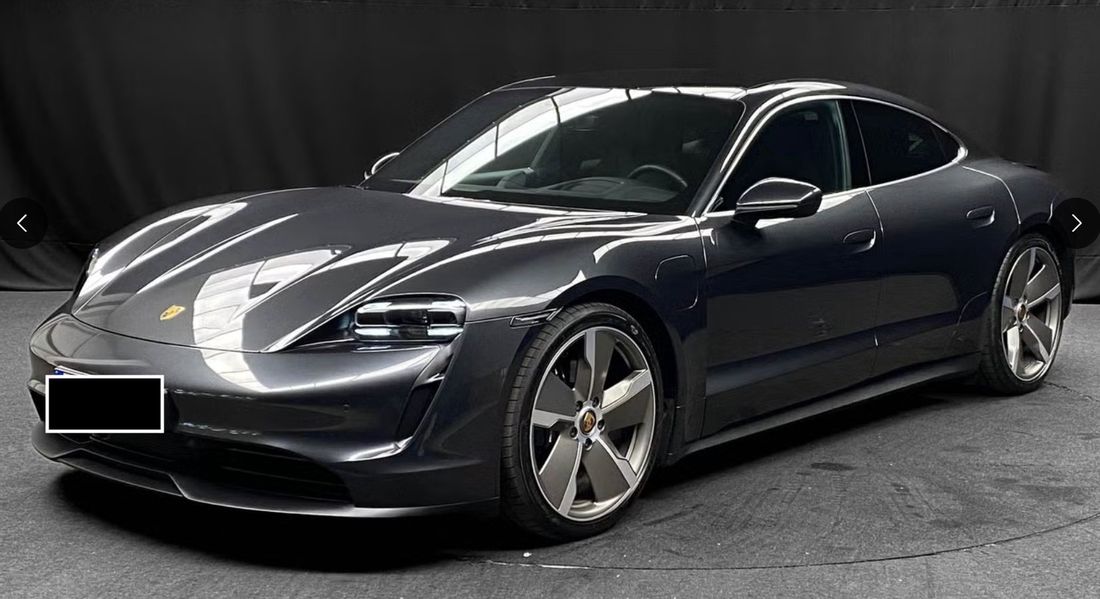 Porsche Taycan 4 S
