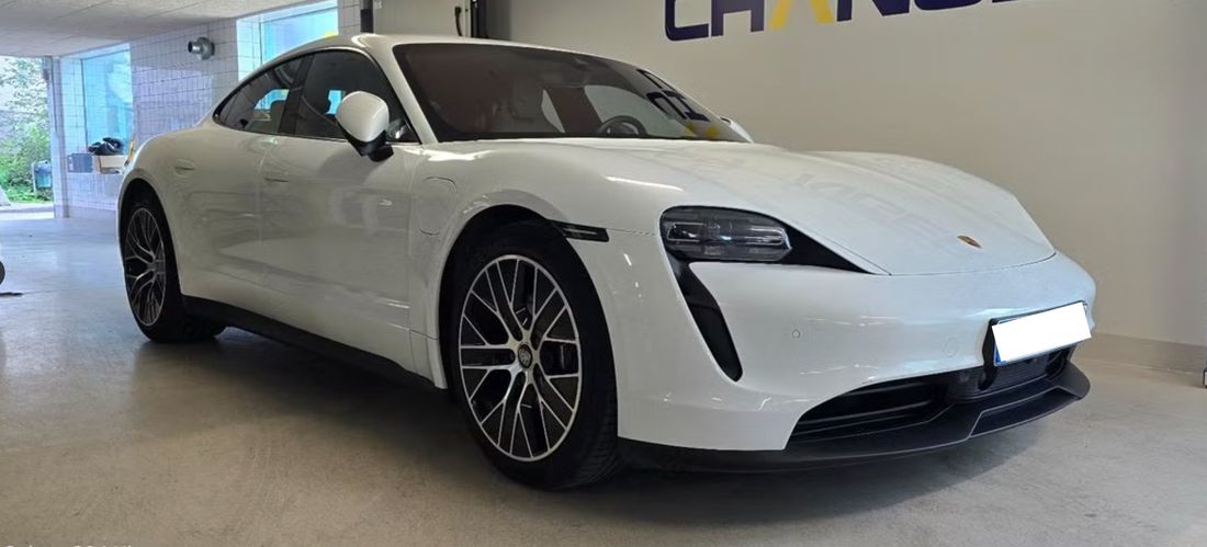 Porsche Taycan Basis*ACC*NAVI