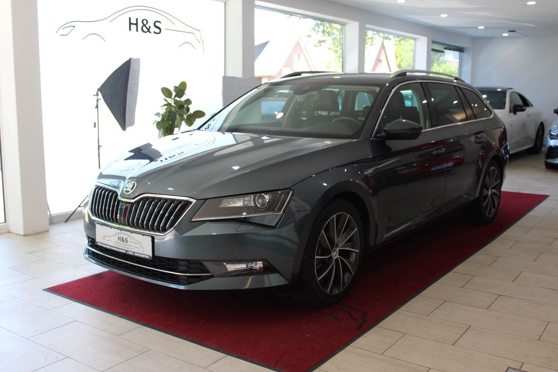 Škoda Skoda Superb Combi L&K*PANORAMA*SITZHEIZUNG