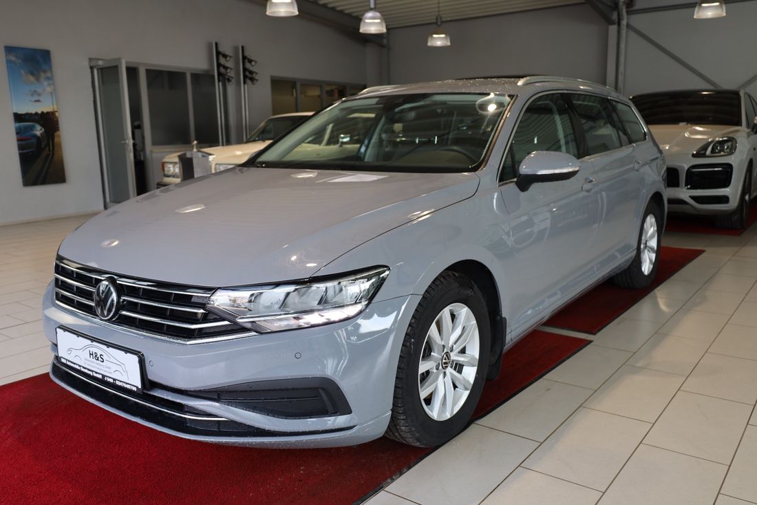 Volkswagen Passat Variant 1.5 TSI *AHK CAR-PALY KAMERA