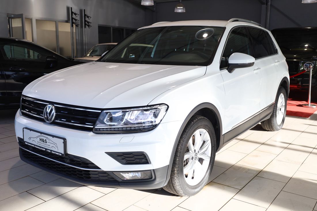 Volkswagen Tiguan 2.0 TSi 4Motion Standheizung*